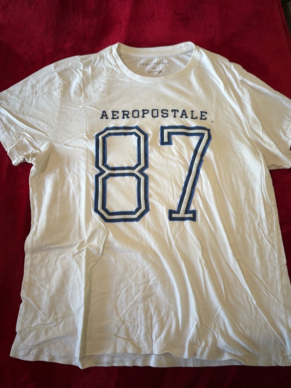 Aeropostale White Short Sleeve '87 Graphic Tee with Navy Print